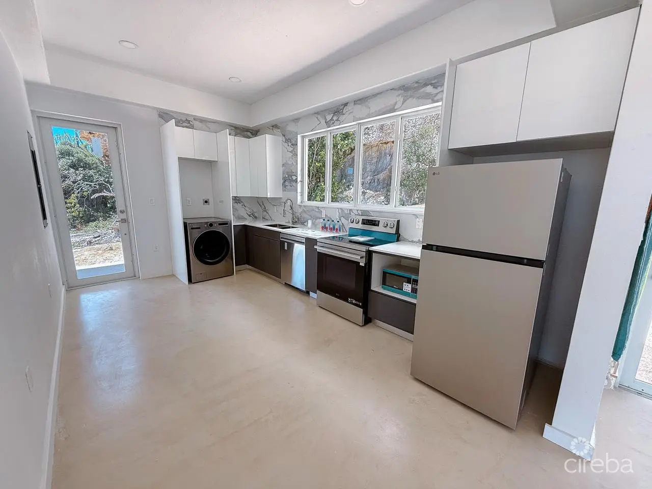 20260410213702 24edd0ae141a404fb44bab55bc901067