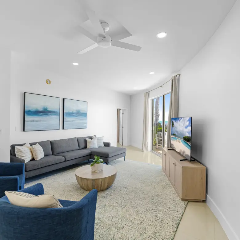 1739451779TurtleCoveweb