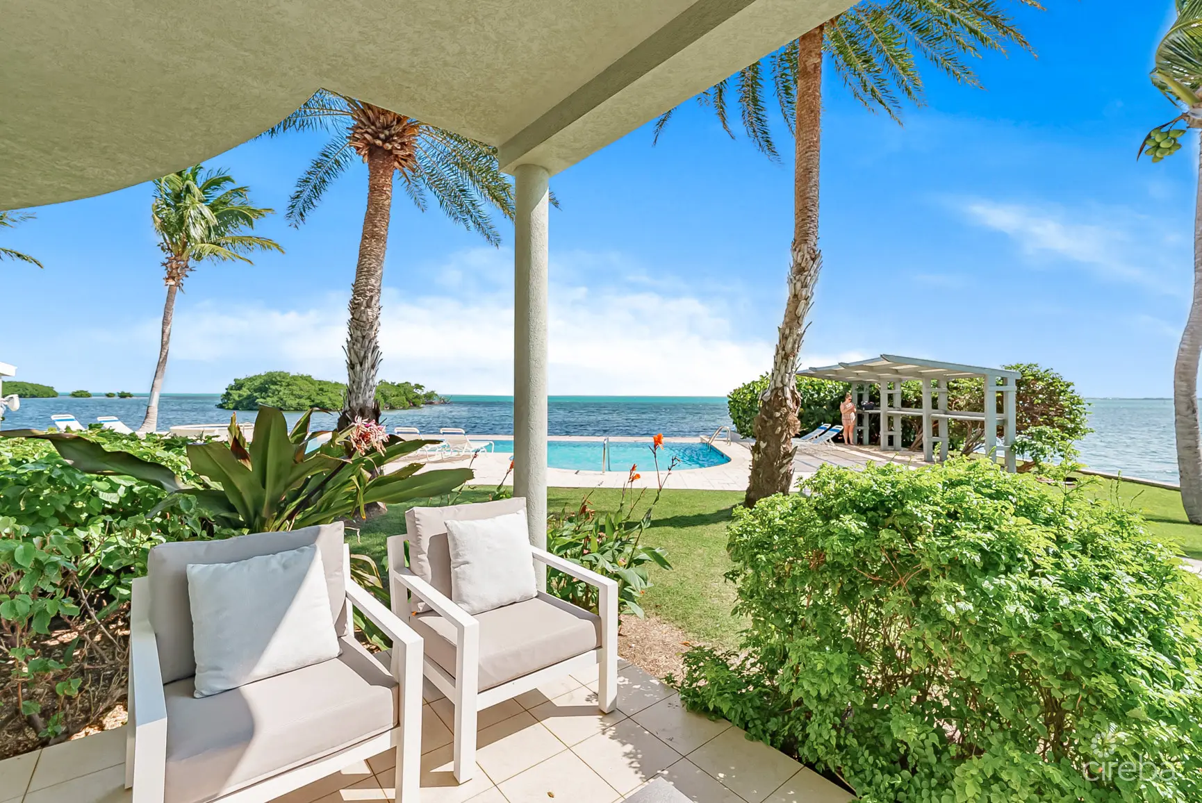 1739452015TurtleCoveweb