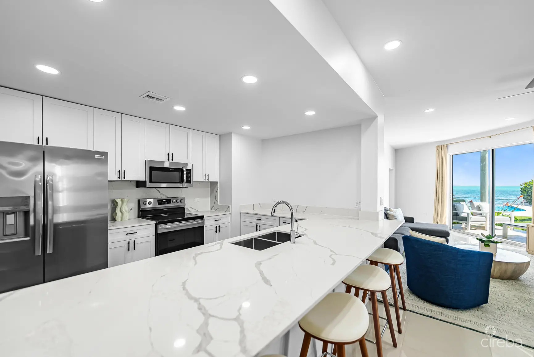 1739452152TurtleCoveweb