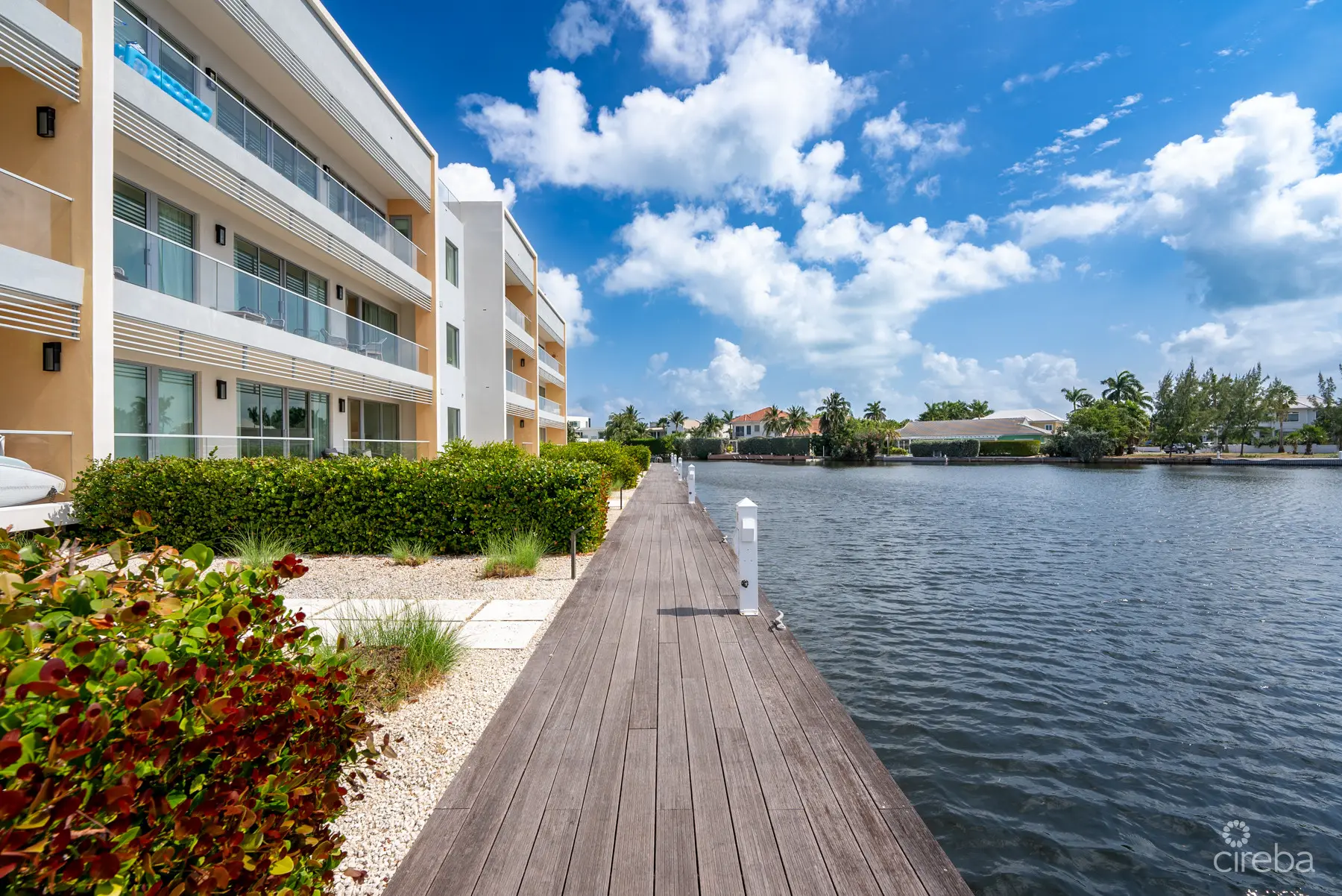 1740453878CanalPoint