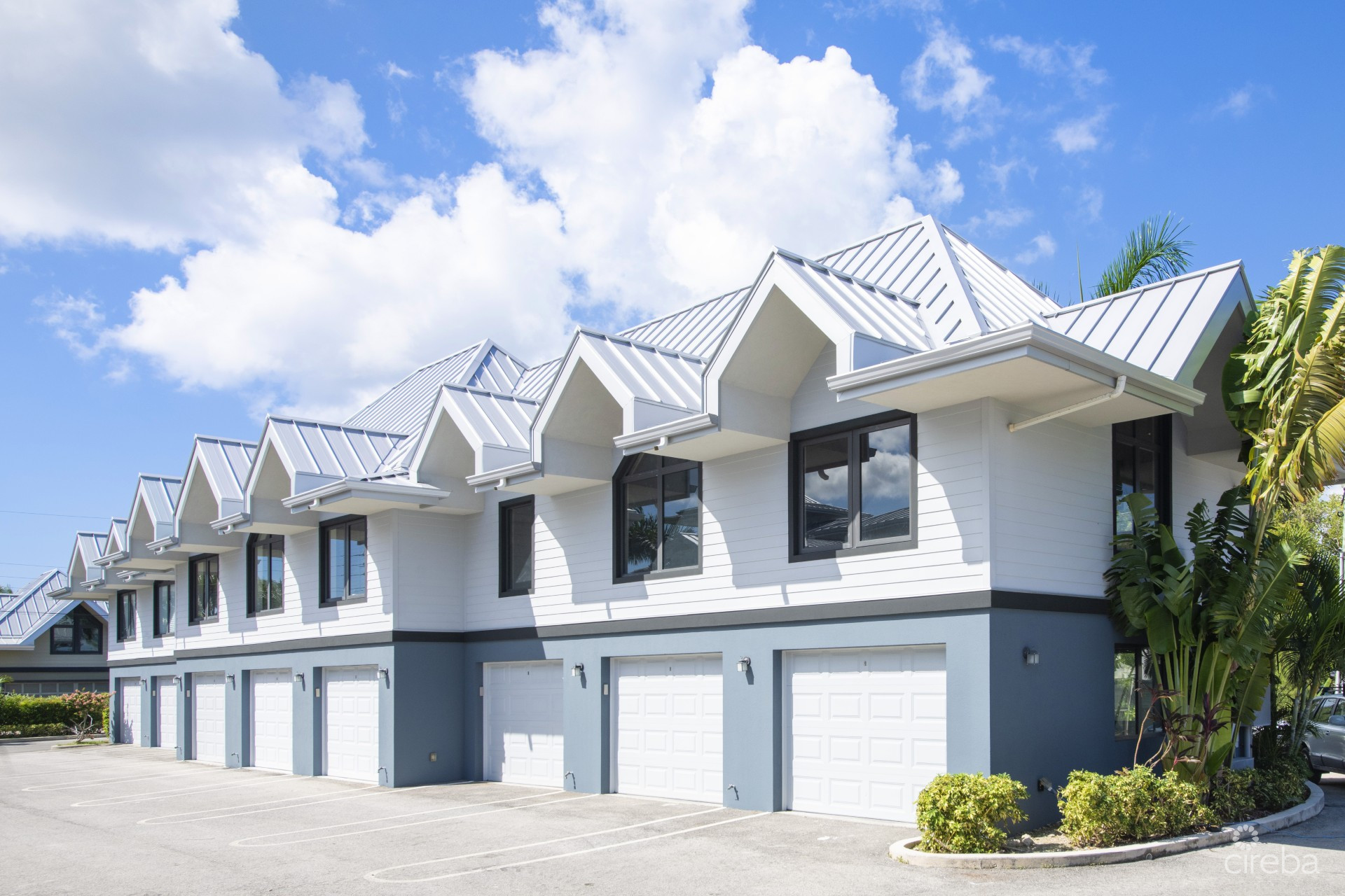 1744908529thumbnailSeaHaven064