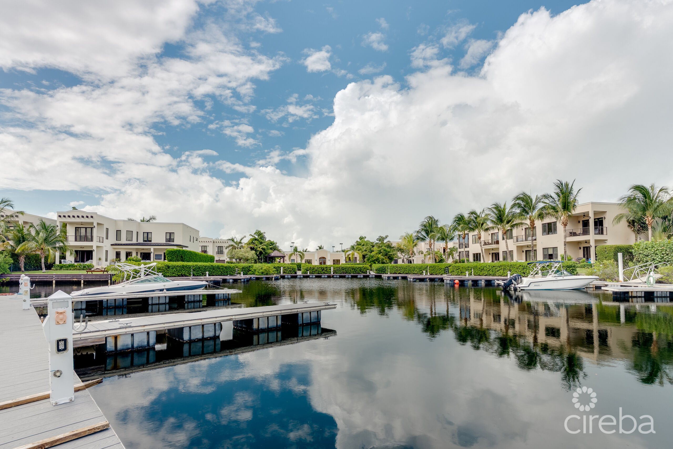 17443813207 CypressPointe