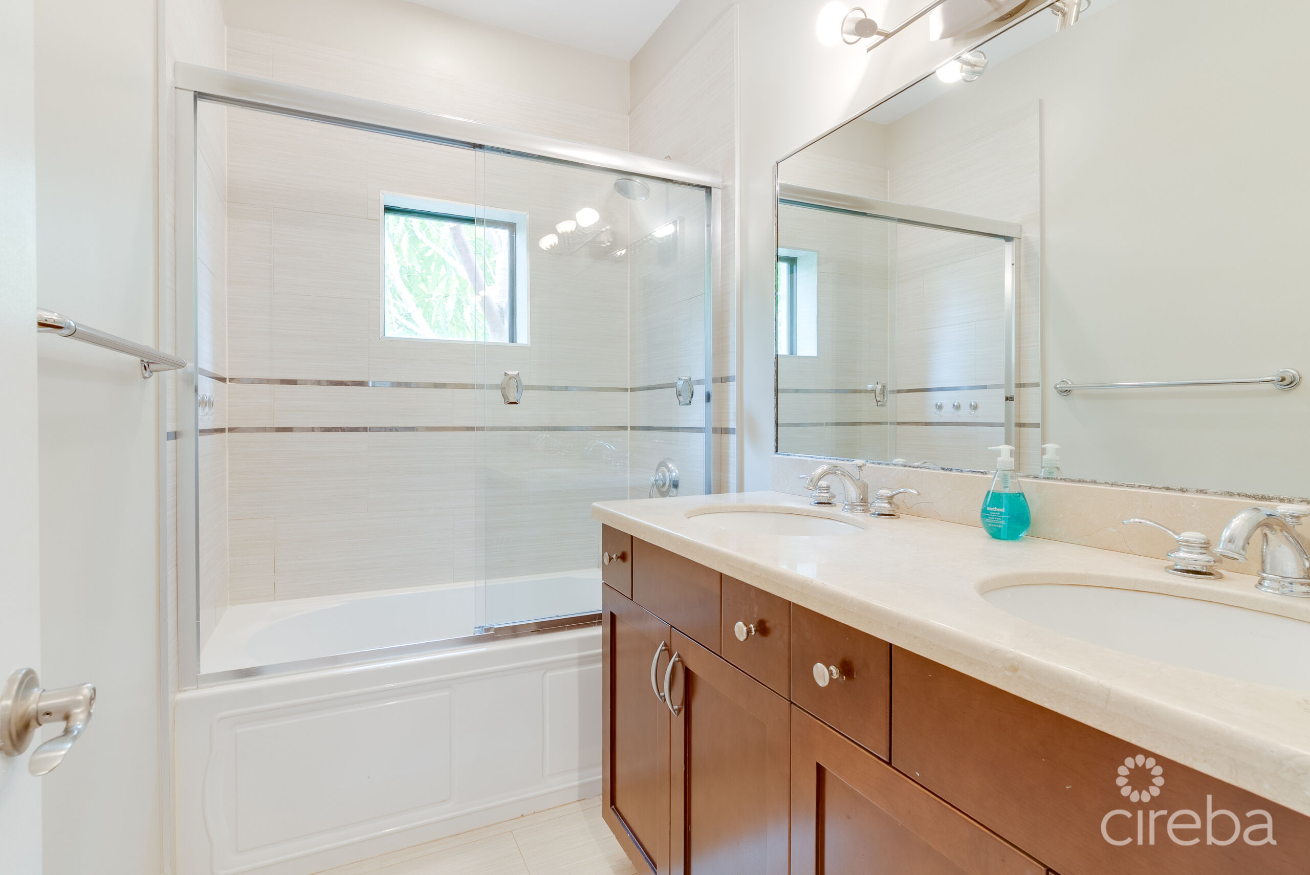 17443813677 CypressPointe