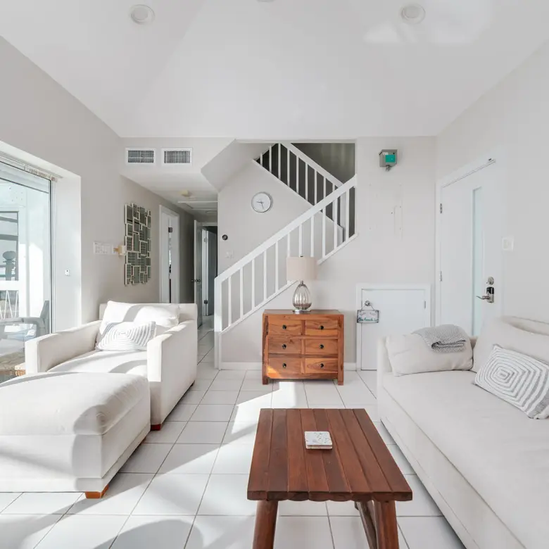 20260305115342 The Pools Unit 610 websize1