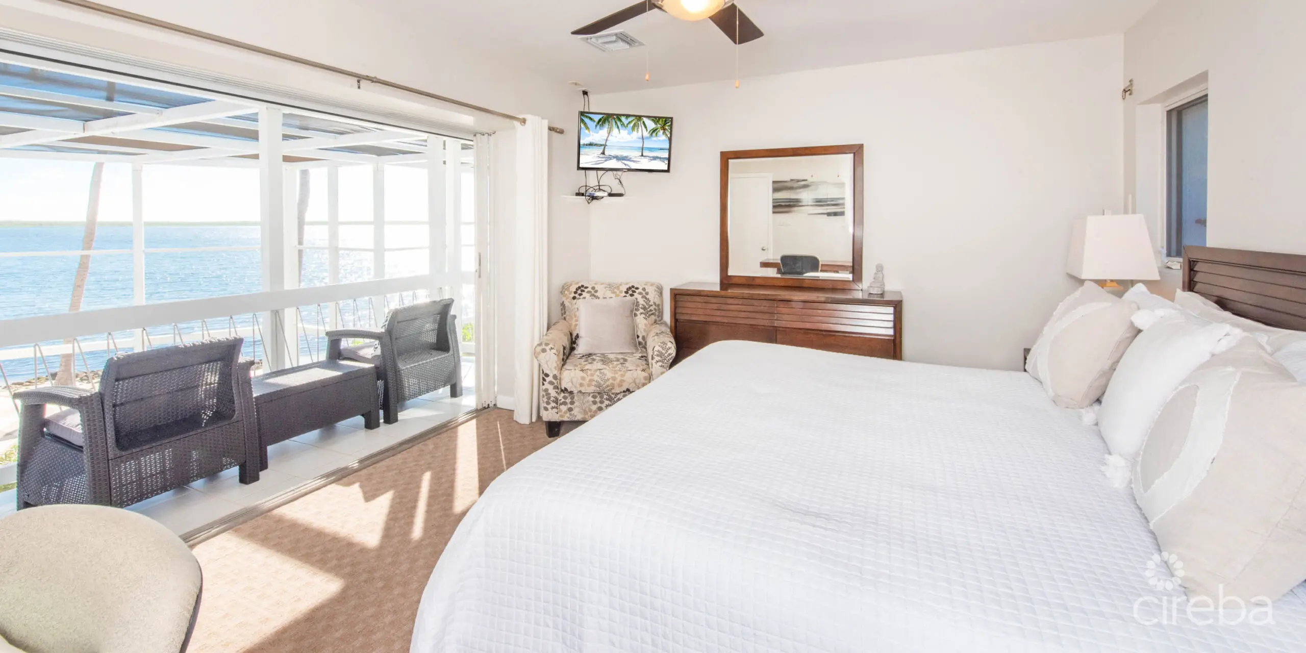 20260307123717 Pool6 MasterSuite