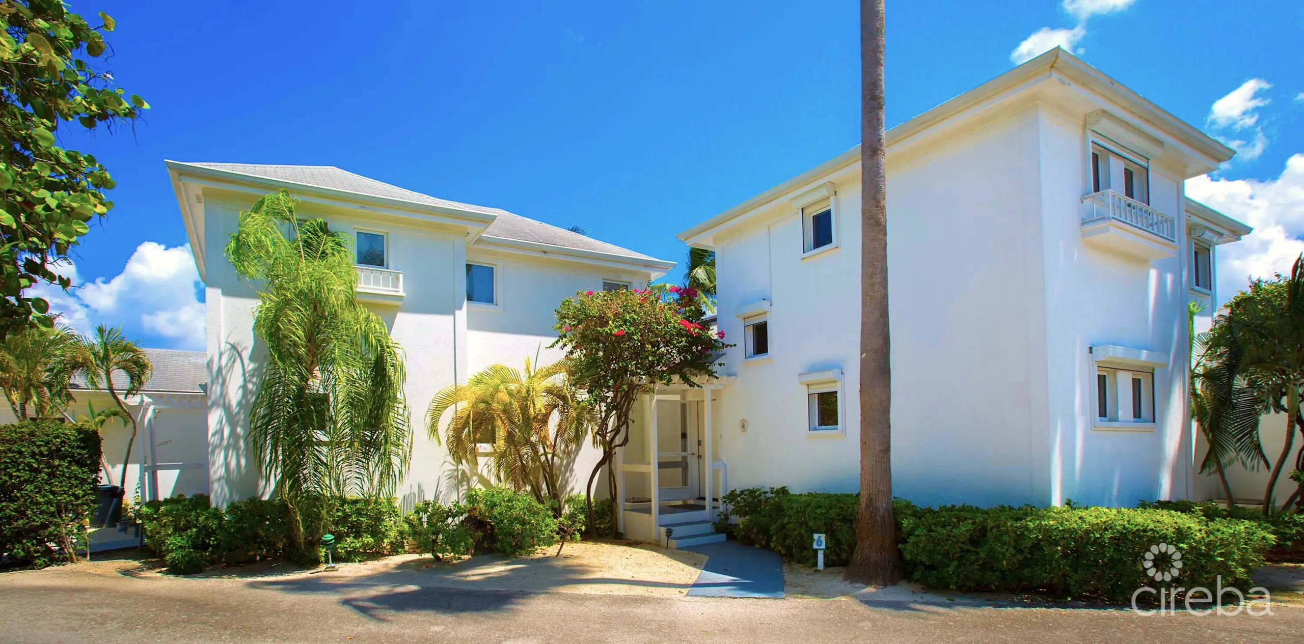 20260307123722 Pools6 Front door View1