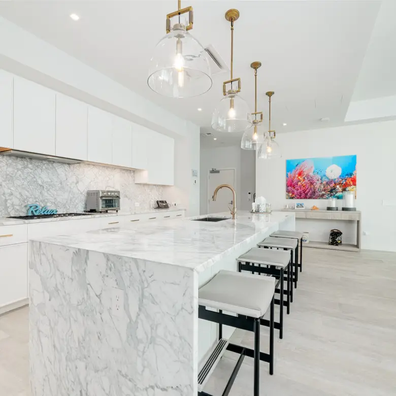 20260303141420 Kimpton Residences 802N5