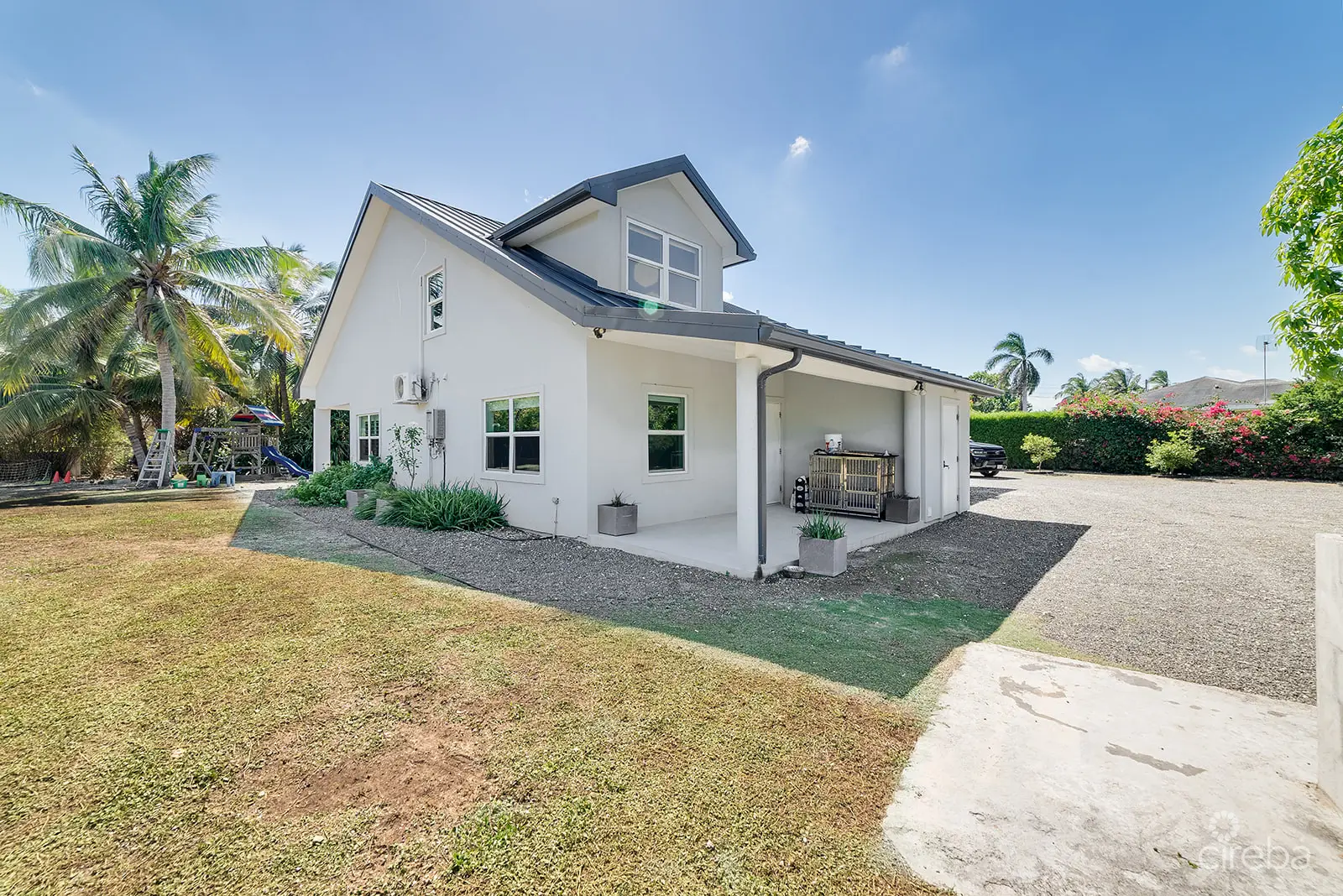 20260303152333 Lustrous Court23