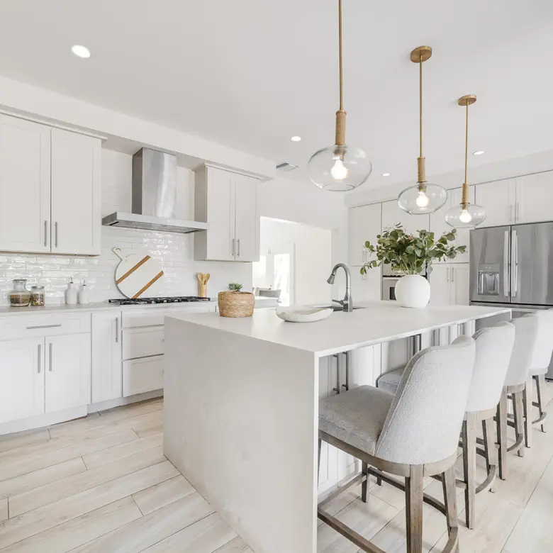 20260303152544 Lustrous Court4