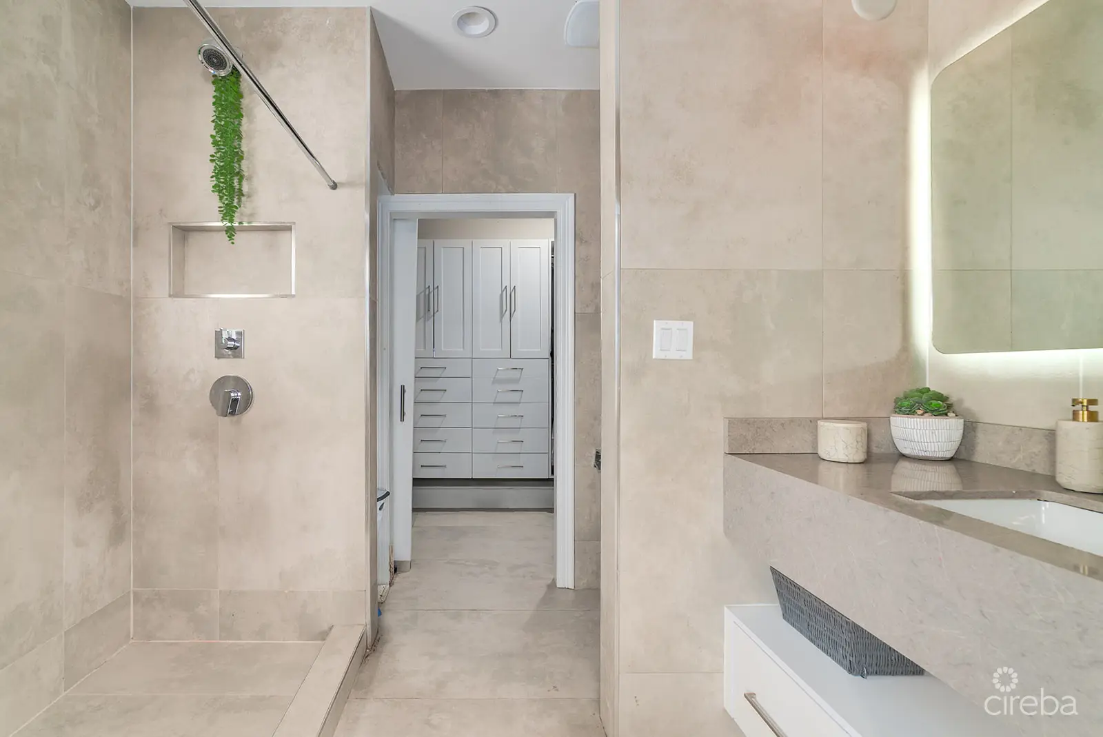 20260303153256 Lustrous Court11