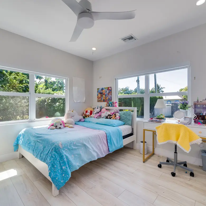 20260303153409 Lustrous Court15