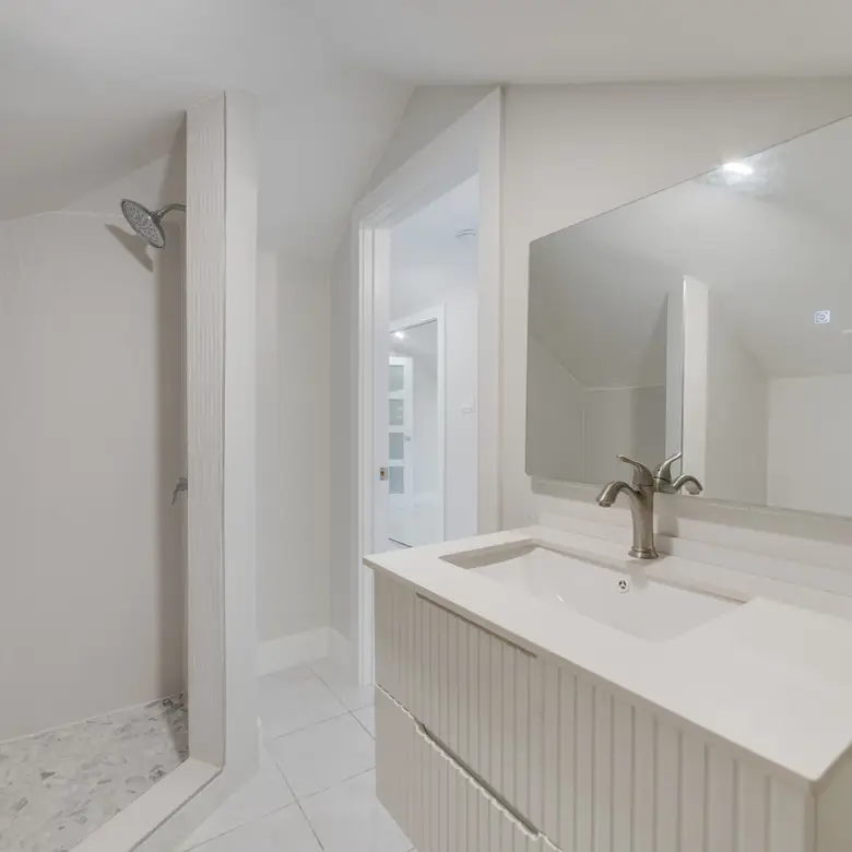 20260303153807 Lustrous Court20