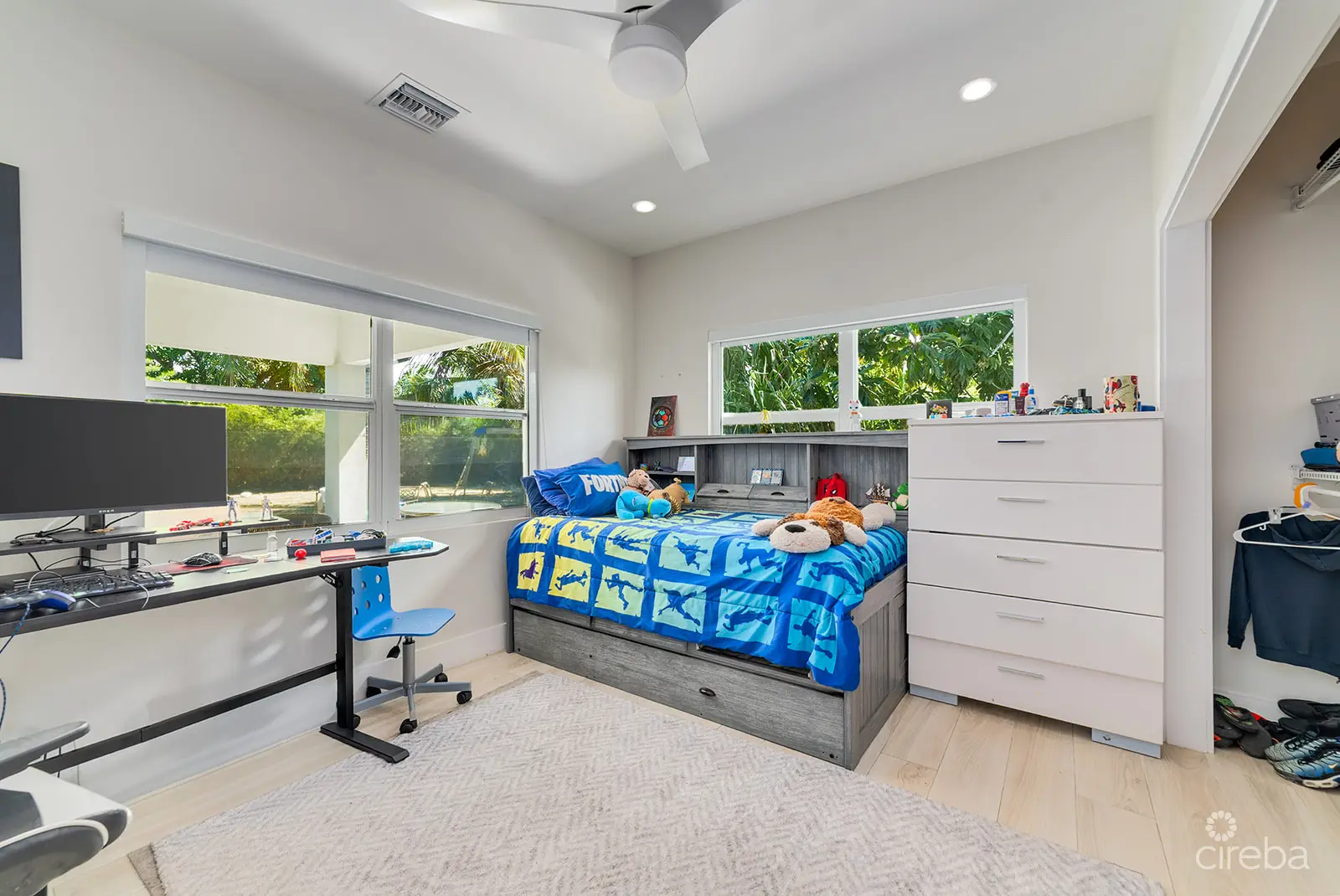 20260303163202 Lustrous Court14 websize