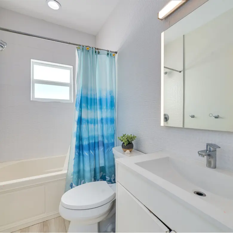 20260303163222 Lustrous Court15 websize