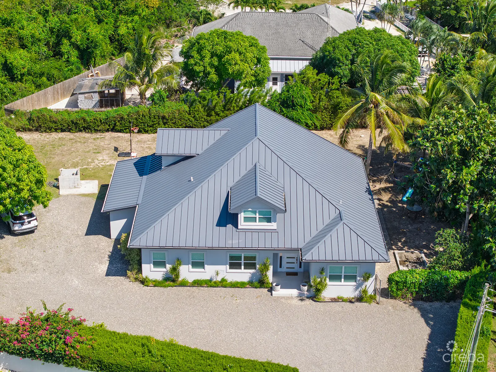 20260303163538 Lustrous Court35