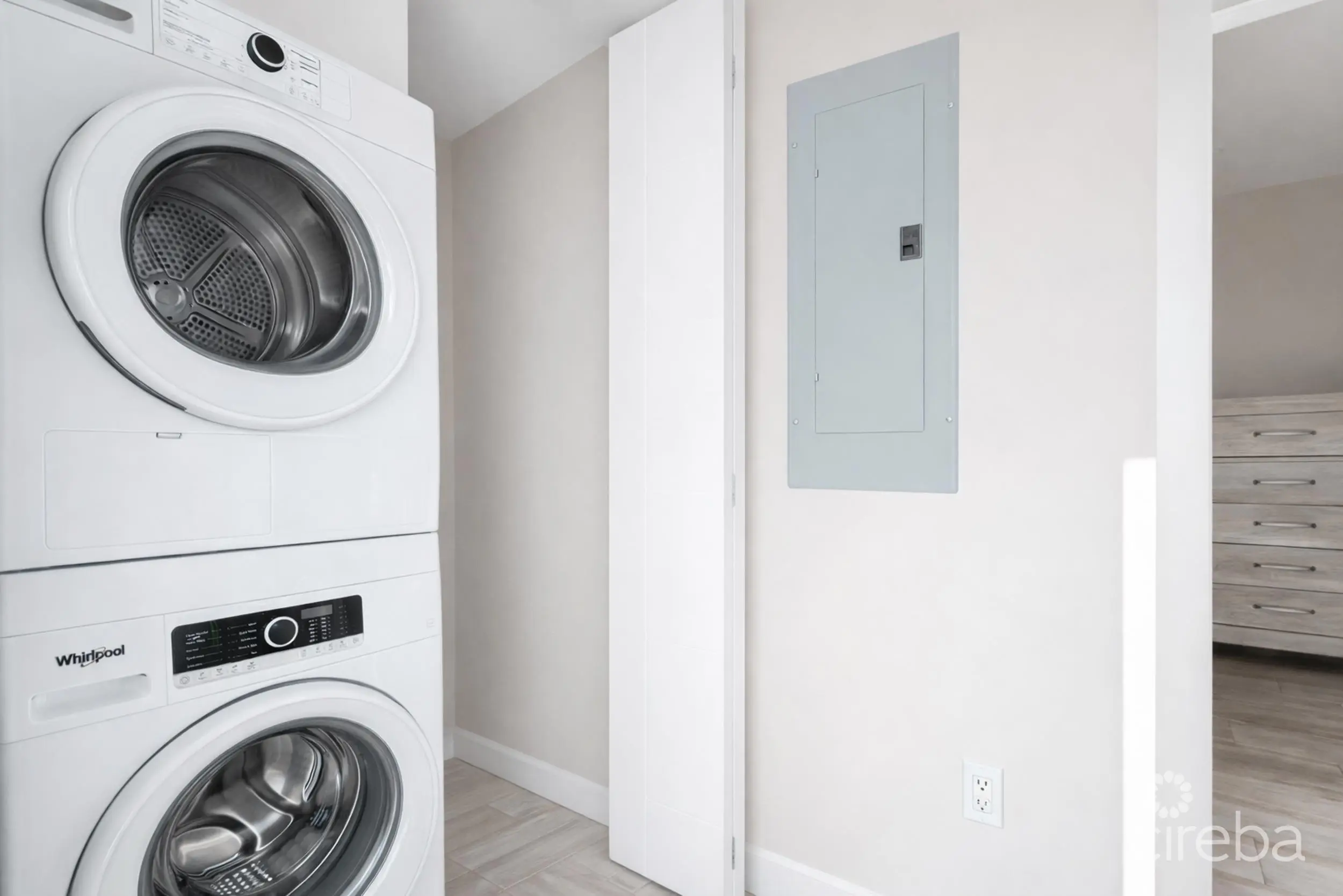 20260305113546 4 09 51 47 ampng