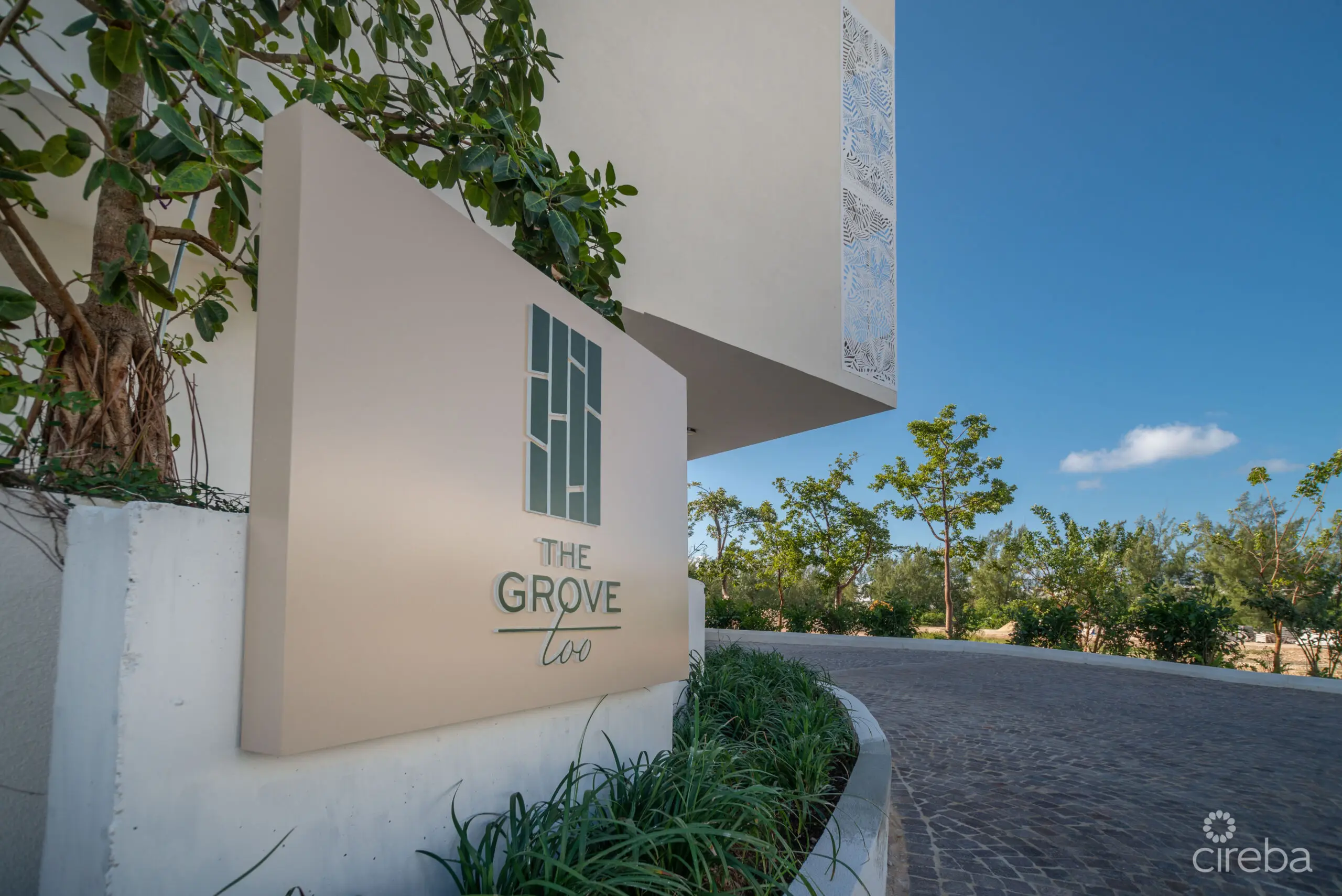 20260305160412 TheGroveTooroof1