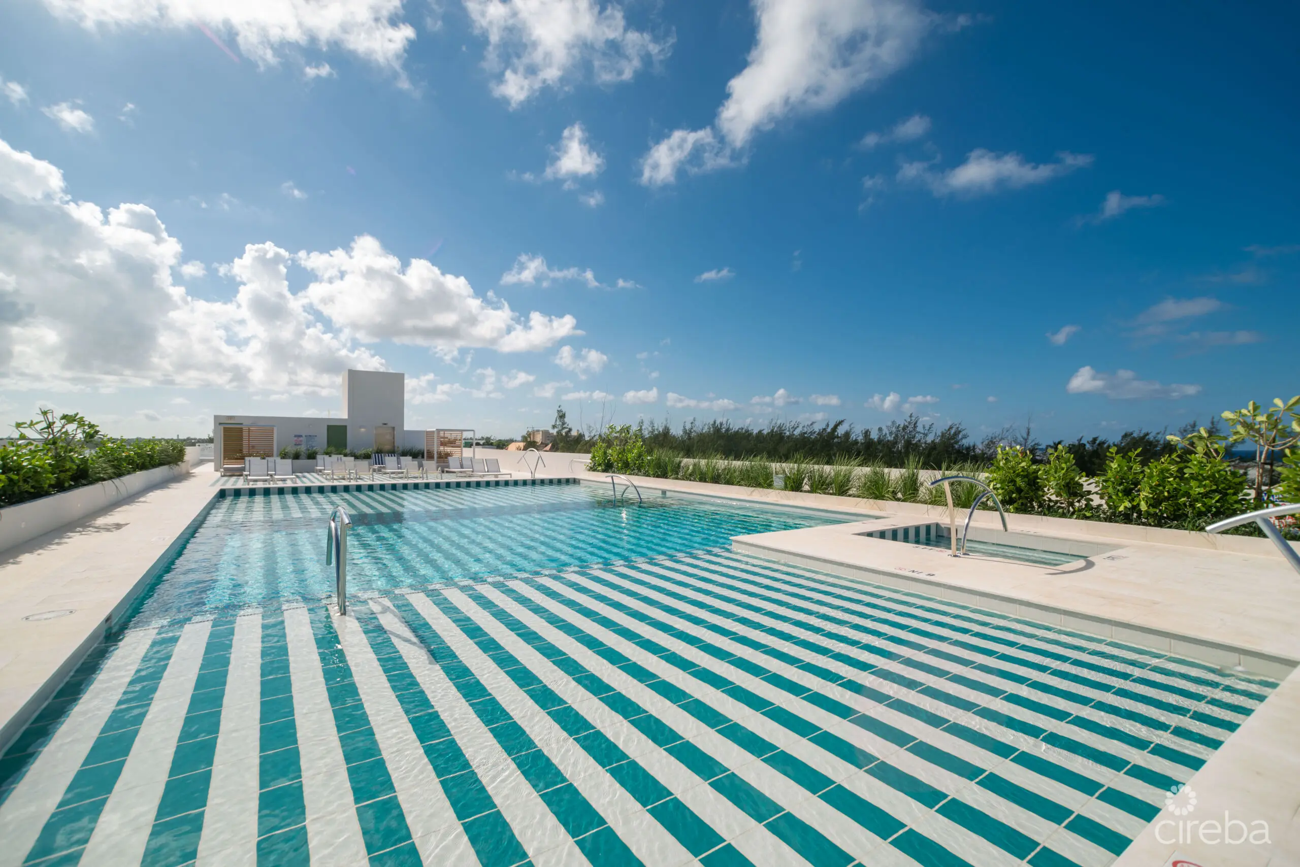 20260305161432 TheGroveTooroof11