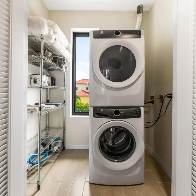 20260311130827 14Sebastien NehmeVela 68Property Cayman Real Estate