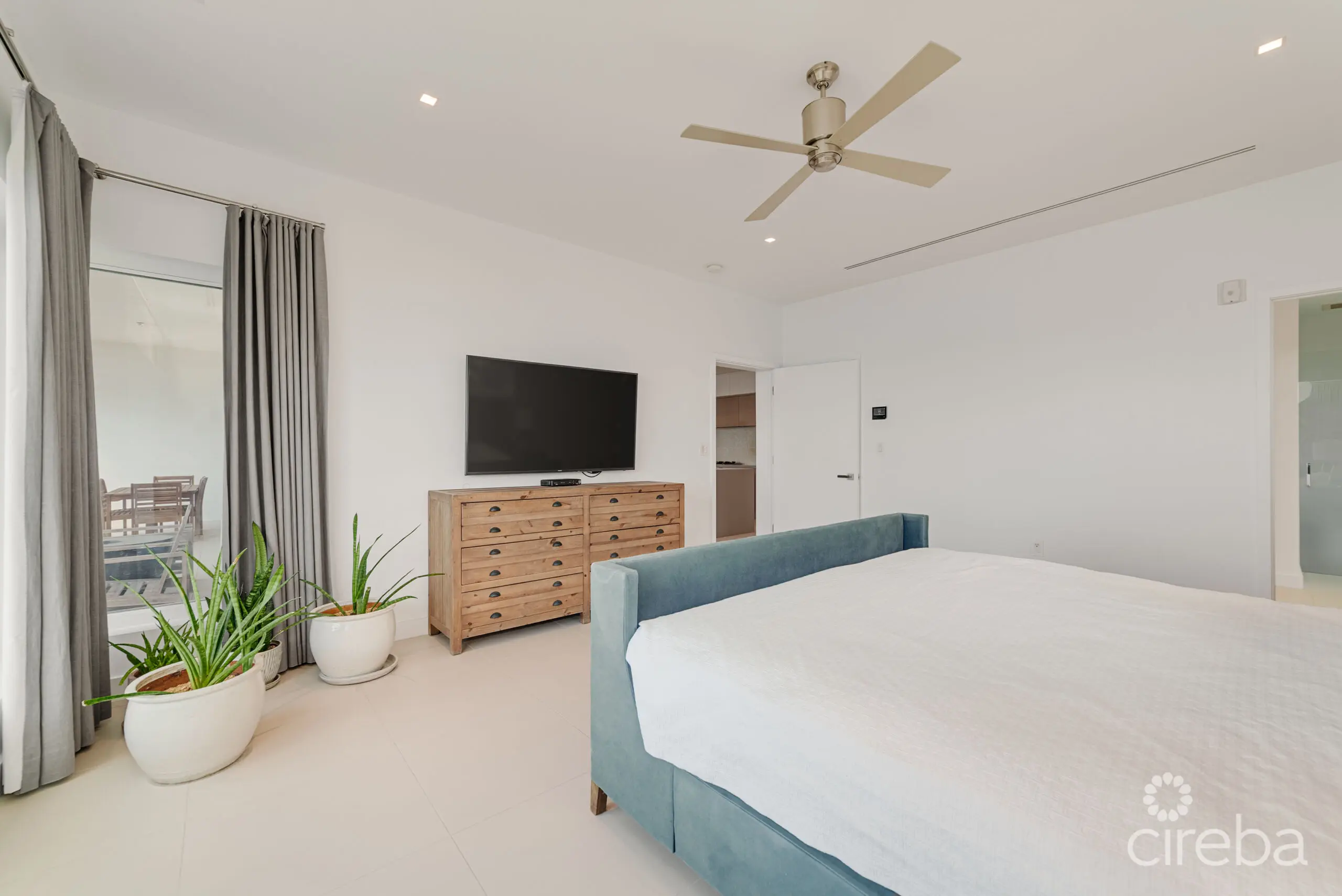 20260310121123 Oceana Unit