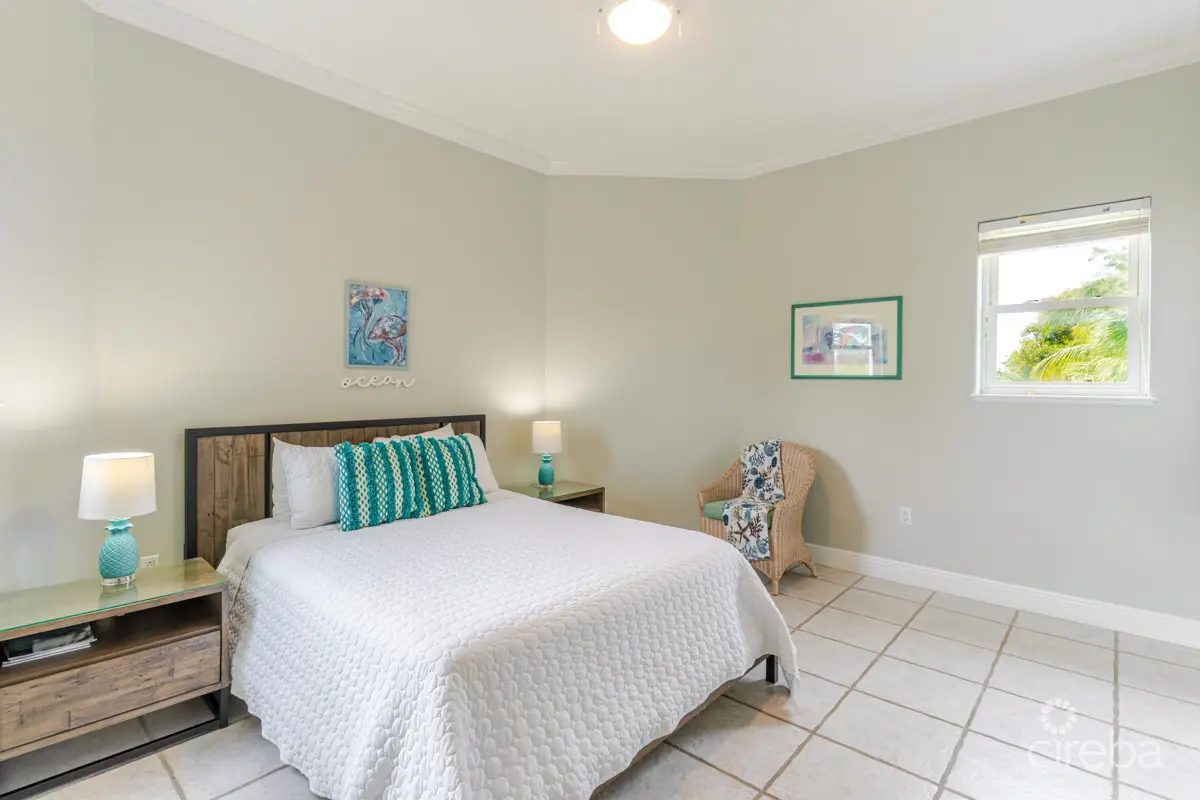 20260324104245 bedroom guest