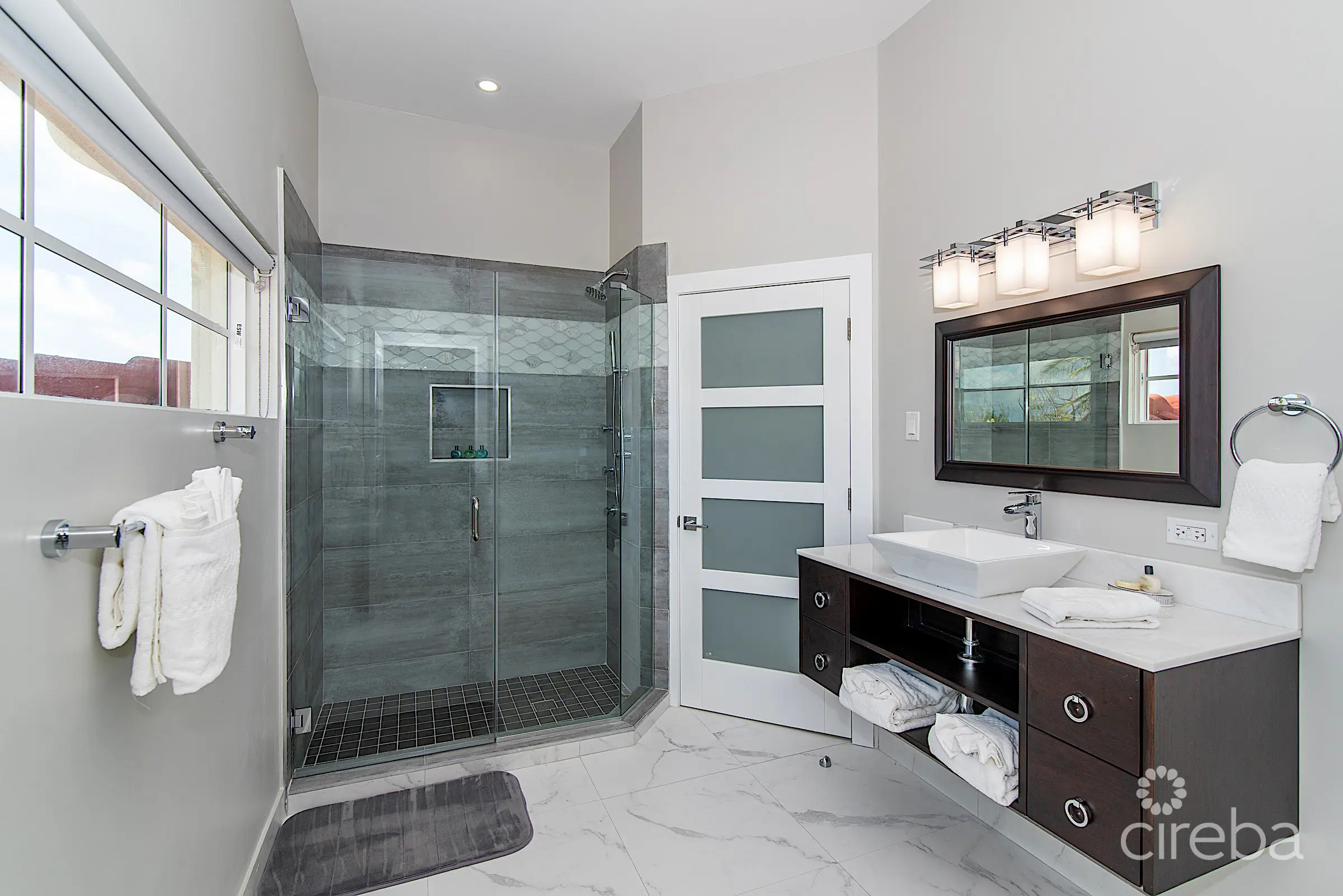 20260325150403 EYE 9104 CIREBA