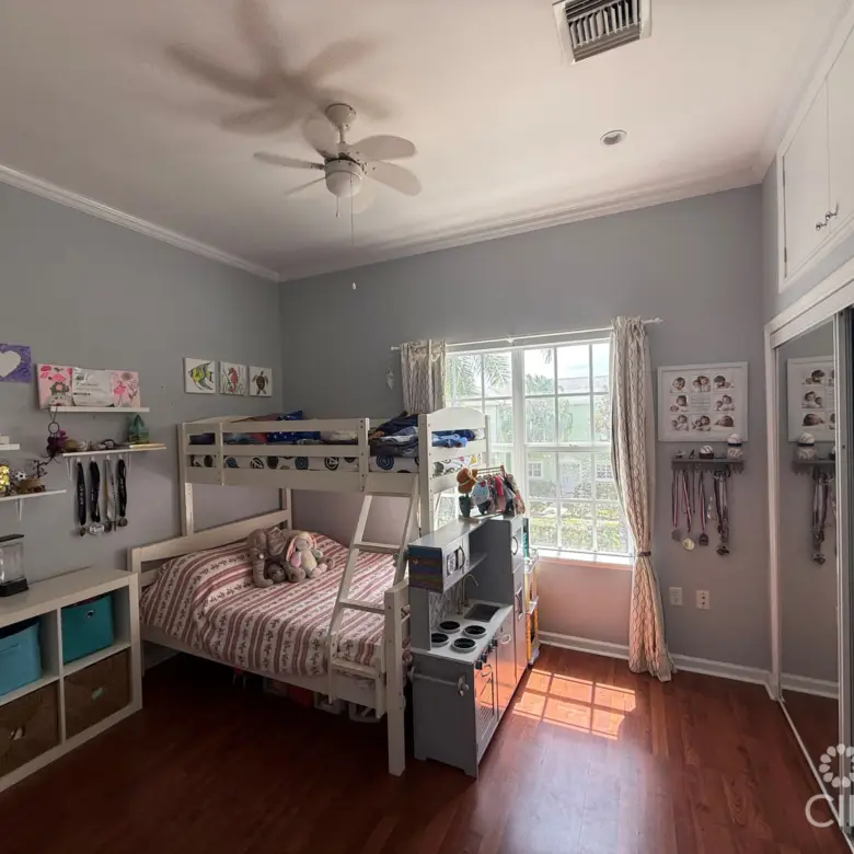 20260326190732 kids bedroom