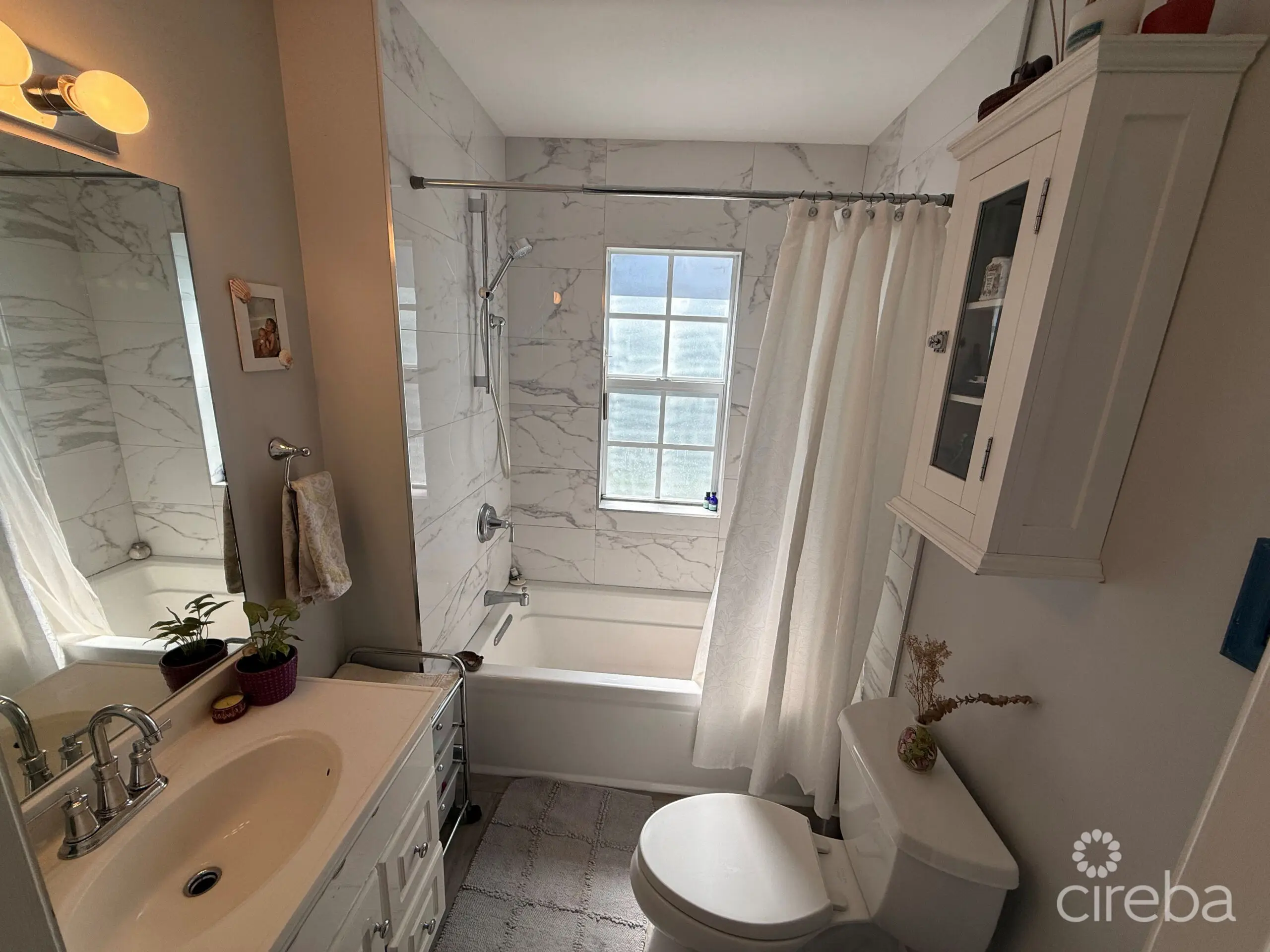 20260326190917 playroom bath