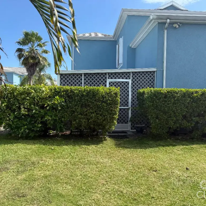 20260326191047 side yard