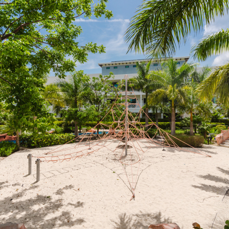 20261020142646 play structure