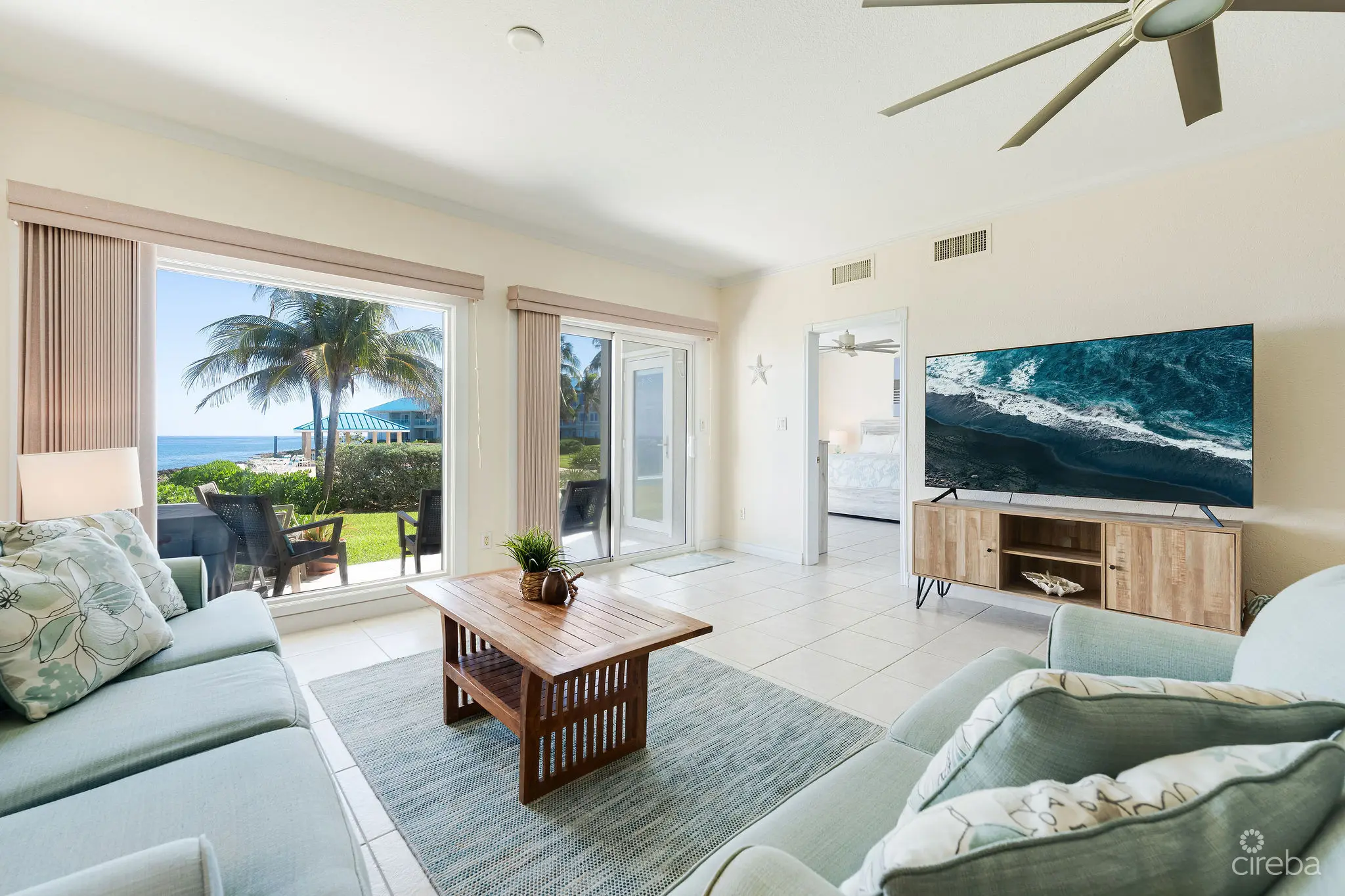 20260410074200 Living OPV2