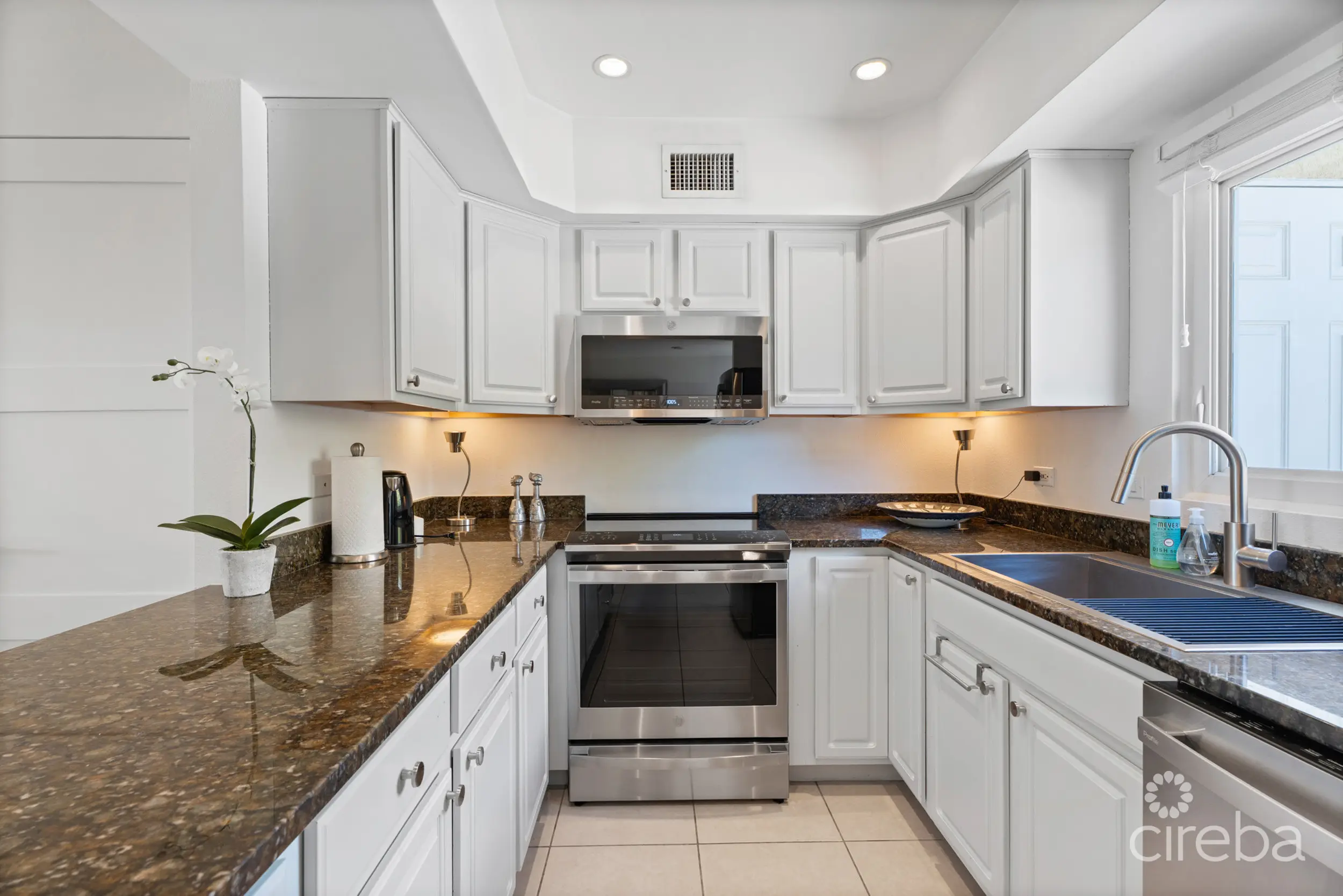 20260409174020 4 20260408a7403074