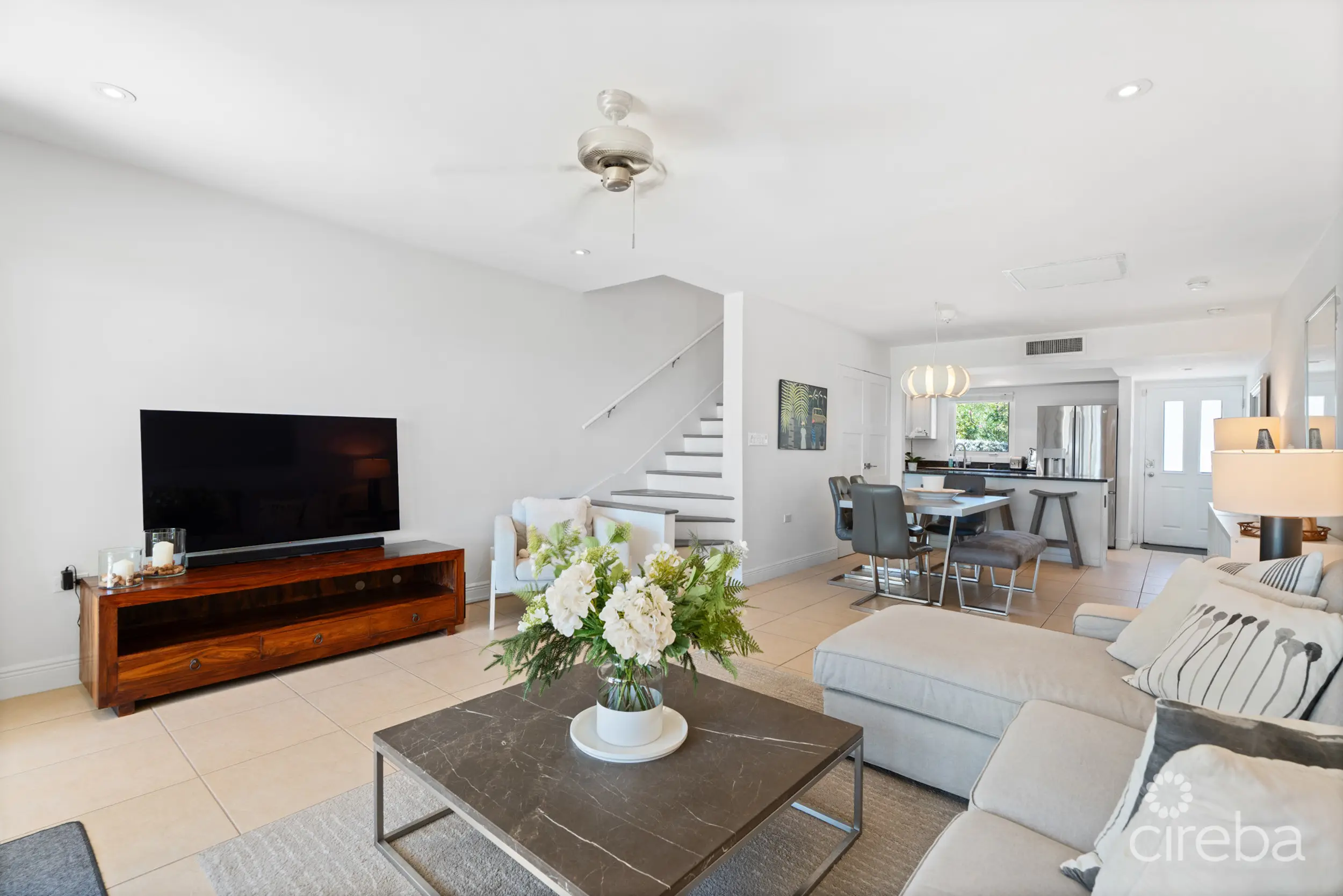 20260409174030 20 20260408a7403144