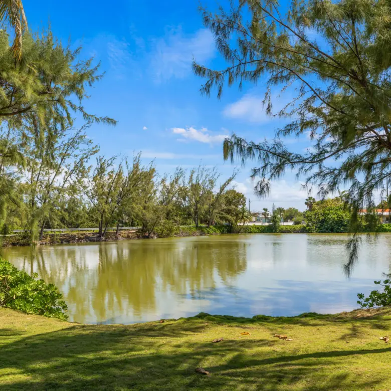 20260416124348 1086 lakeshore villas