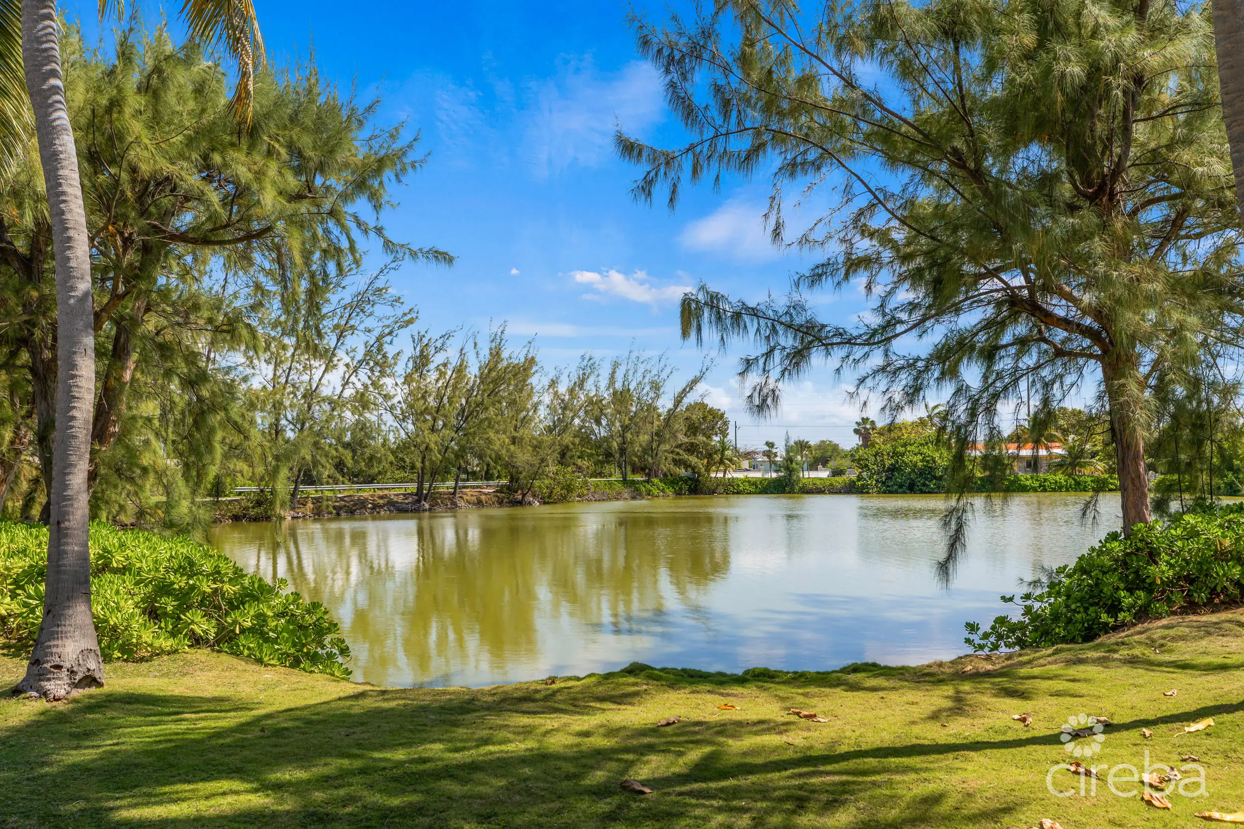 20260416124348 1086 lakeshore villas