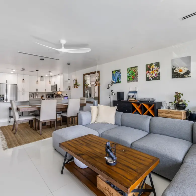 20260416124356 0516 lakeshore villas