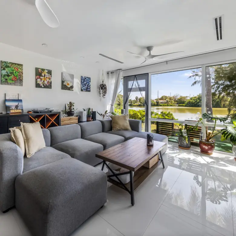 20260416124357 0426 lakeshore villas