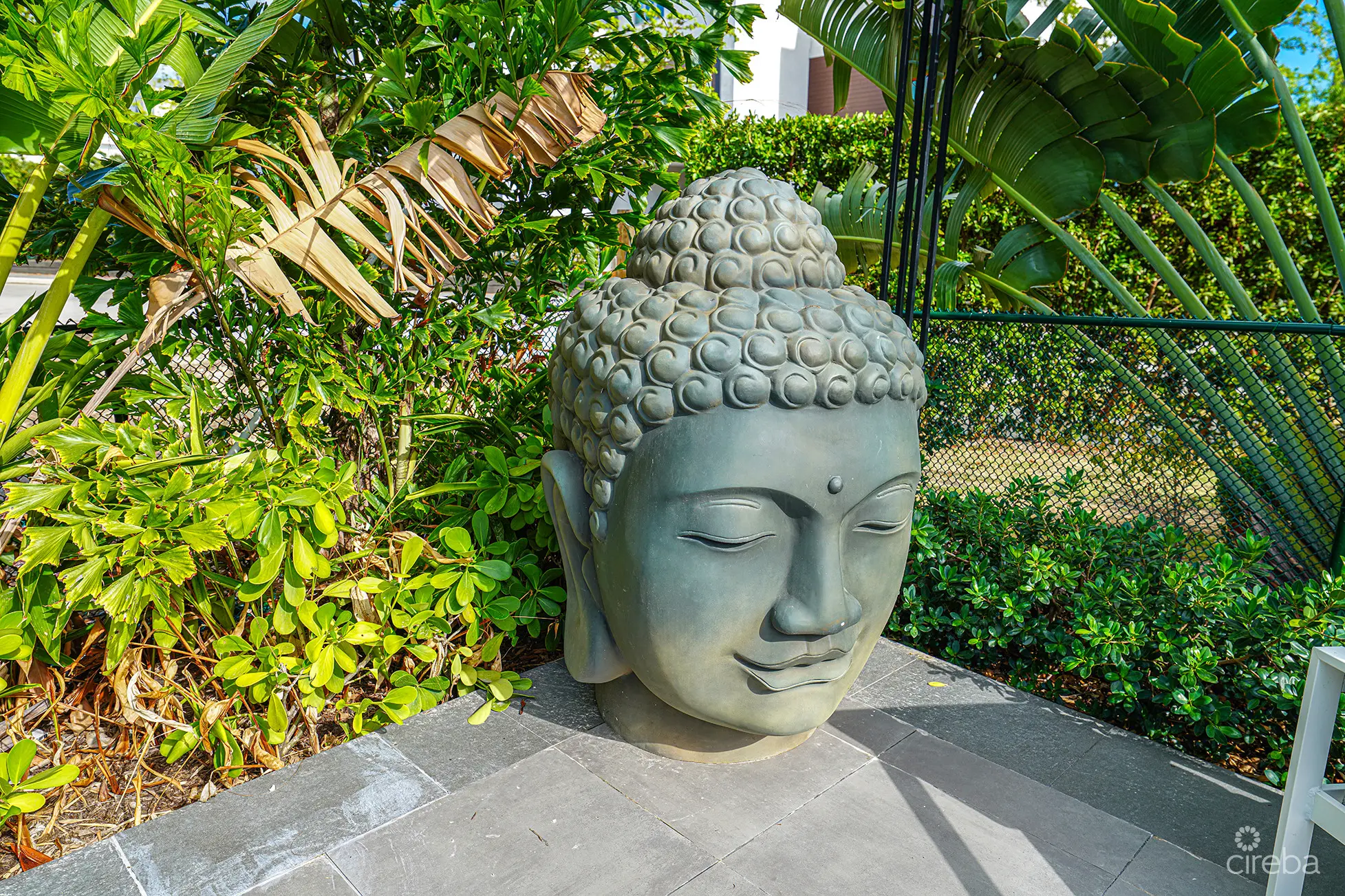 20260424122757 Lotus 14 statue