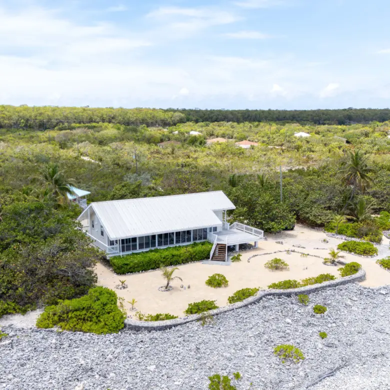 20260506092027 Palm Breezes 391 Stake Bay