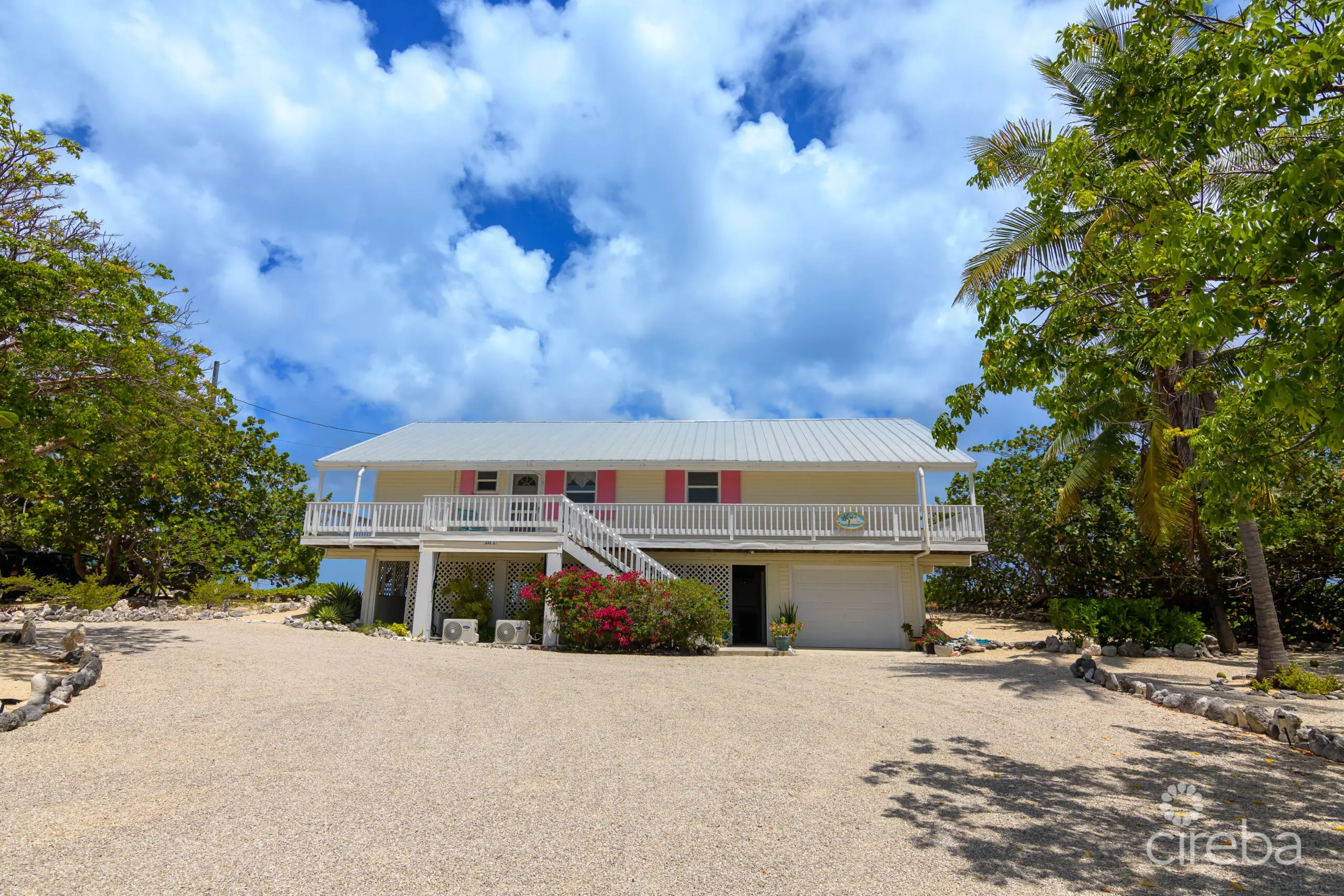 20260506092119 Palm Breezes 391 Stake Bay