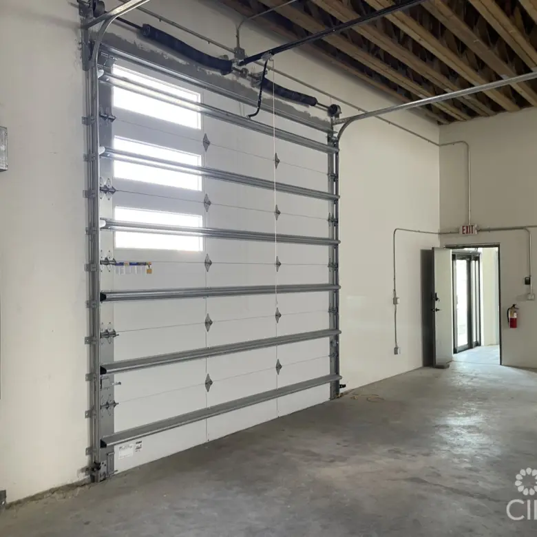 20260510110805 Overhead door