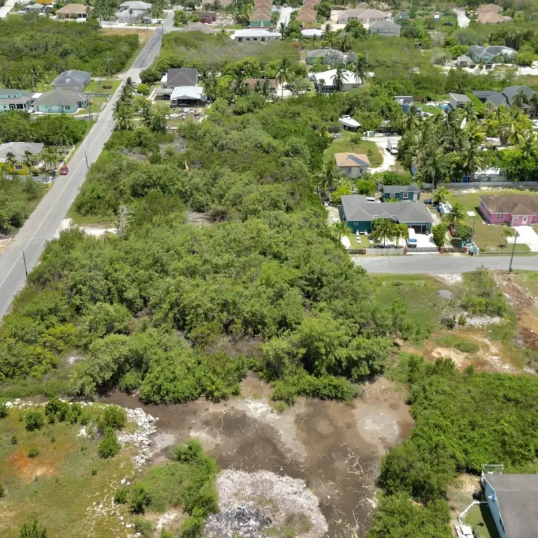 20260519152022 Breakers lot