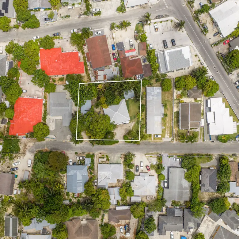 20260513224422 26 Fairfaxway Drone7 outline