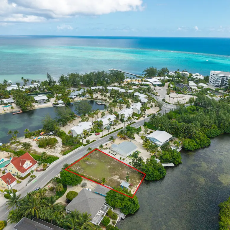 .3147 CANAL FRONT IN RUM POINT