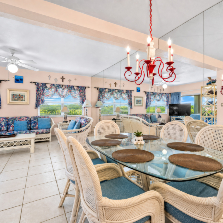 20260721074546 28 PLANTATION VILLAGE 9