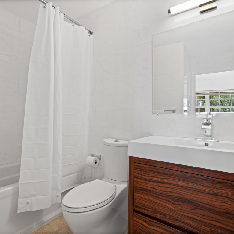 20260604164707 12Gregg ArnoldCaribbean Courts 8bProperty Cayman Real Estate