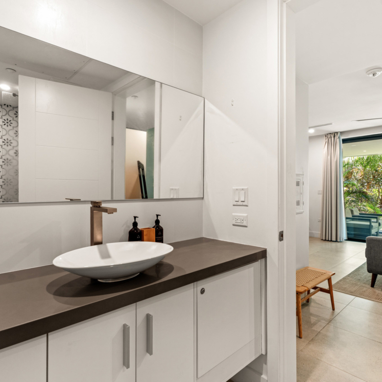 20260604160141 04Nancy Chen Stefan PriorVIDA 104 West Bay CondoProperty Cayman Real Estate