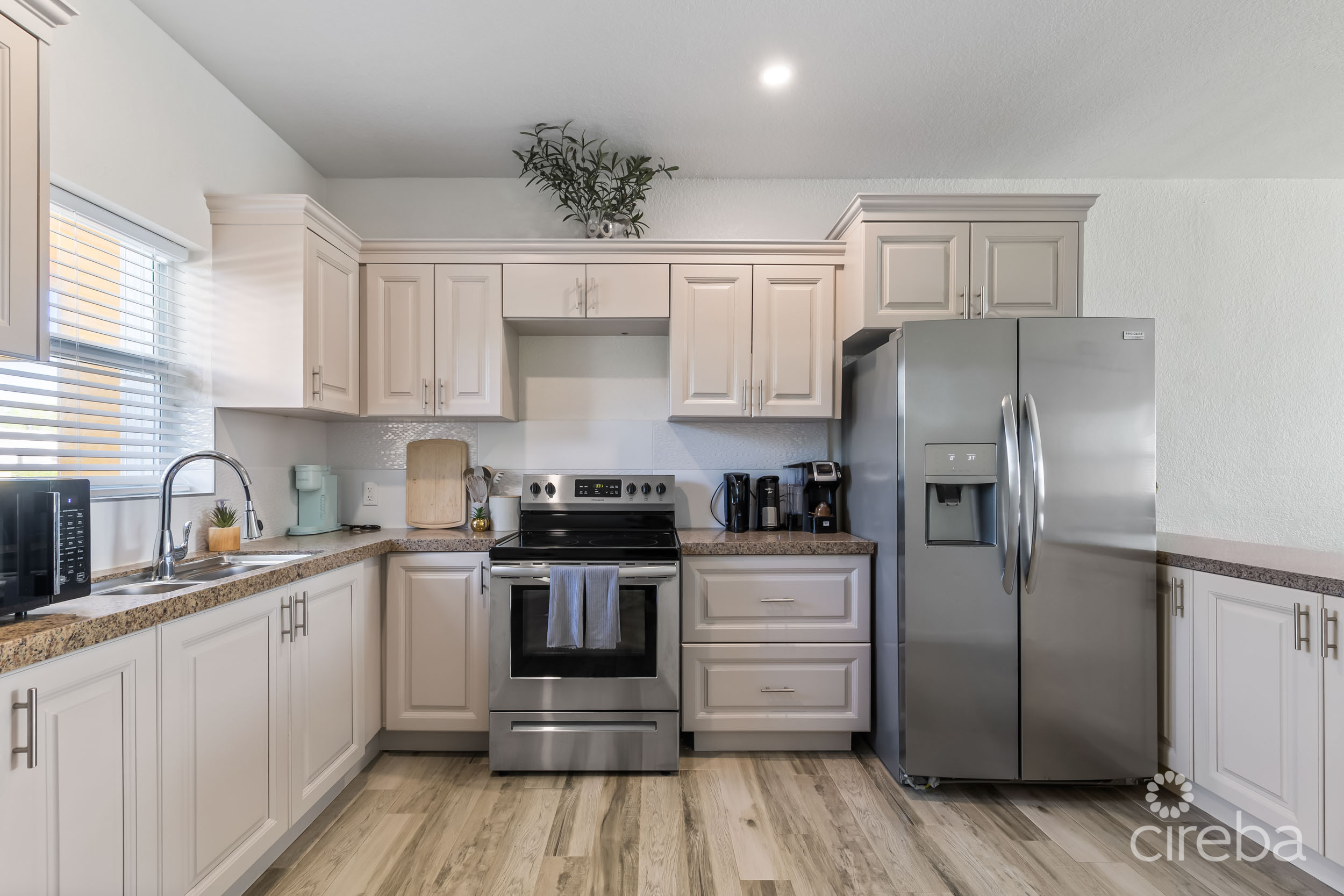 20260608145607 0292 cherry tree drive