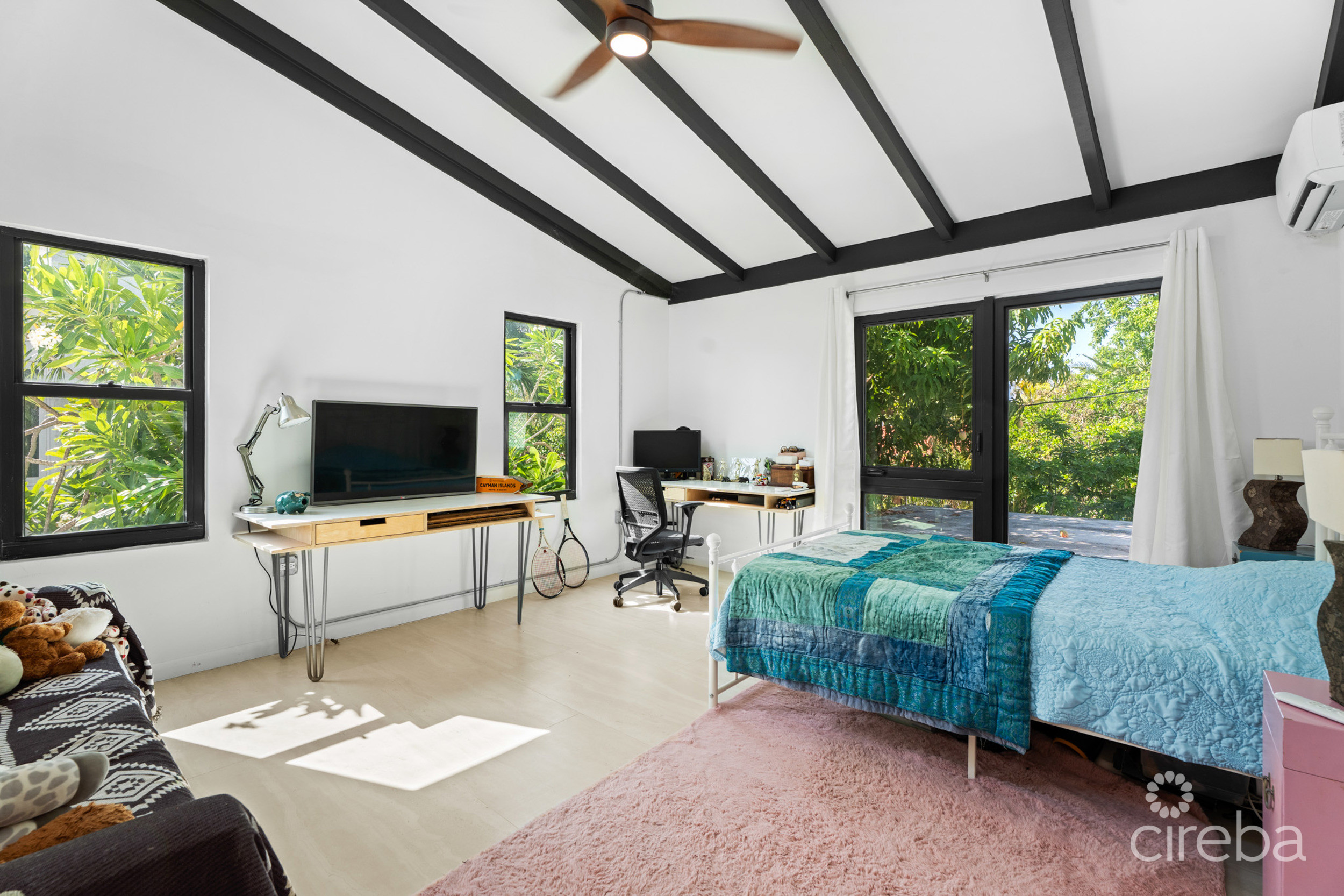 20260616135257 09Stefan PriorPura Vida South Sound HomeProperty Cayman Real Estate